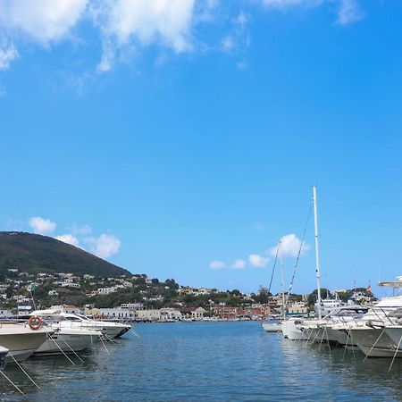 Appartamento Panoramico La Rosa Dei Venti-Libeccio Ischia Dış mekan fotoğraf