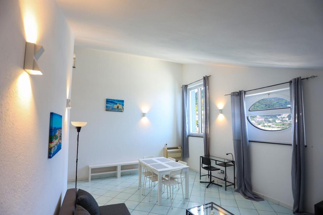 Appartamento Panoramico La Rosa Dei Venti-Libeccio Ischia Dış mekan fotoğraf